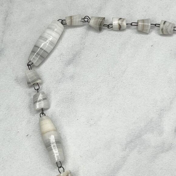 Vintage Beaded Aztec Calendar Pendant Necklace Gold Tone ✨ - Picture 4 of 9